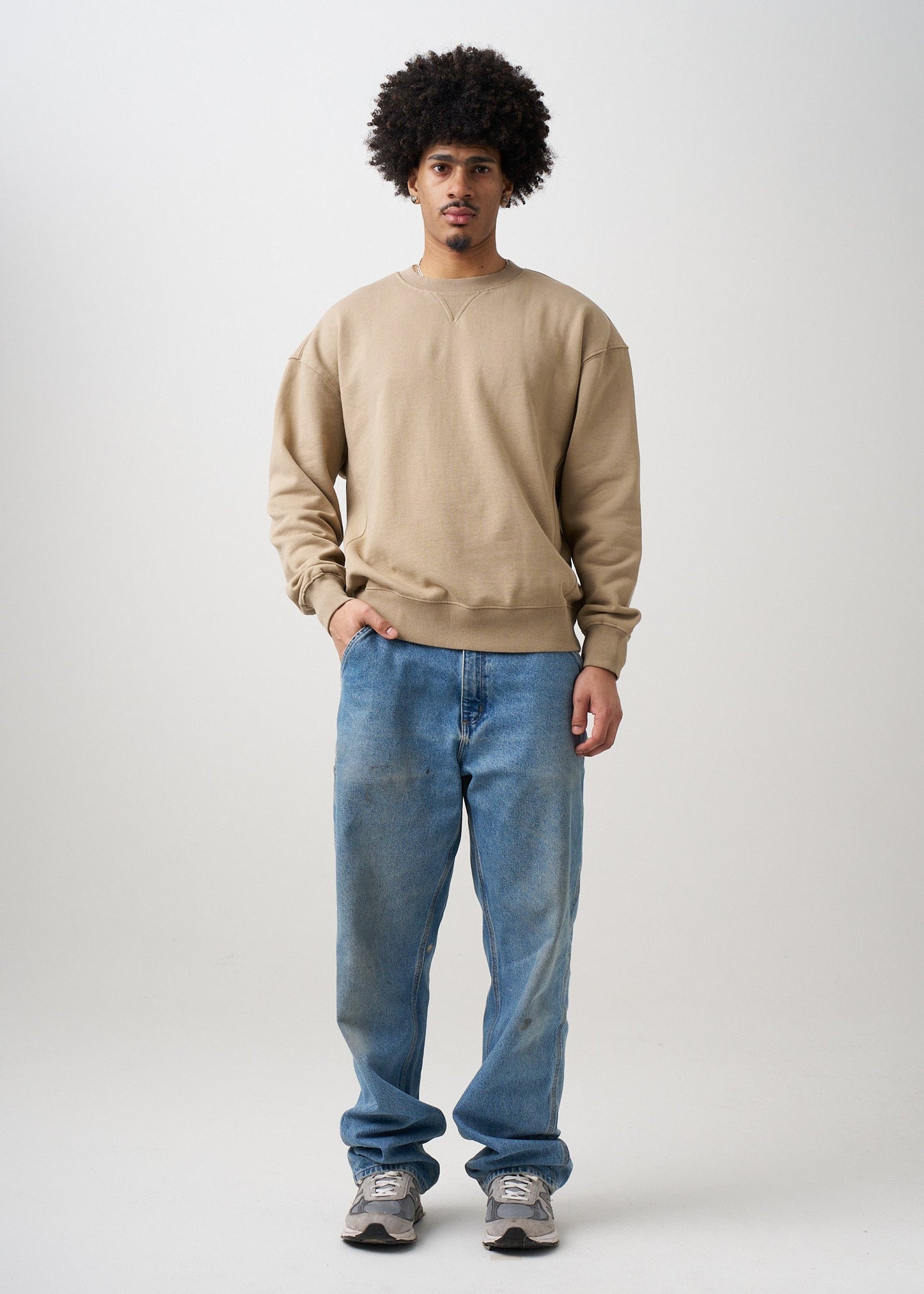 Heavyweight Pre-Shrunk Premium Fleece Crewneck Sweatshirt | 11 OZ