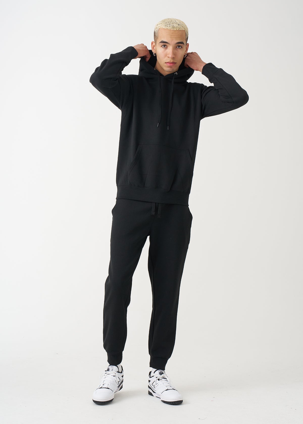 Men's Black Heavy Blend Hooded Fleece Sweatsuit | 9 OZ